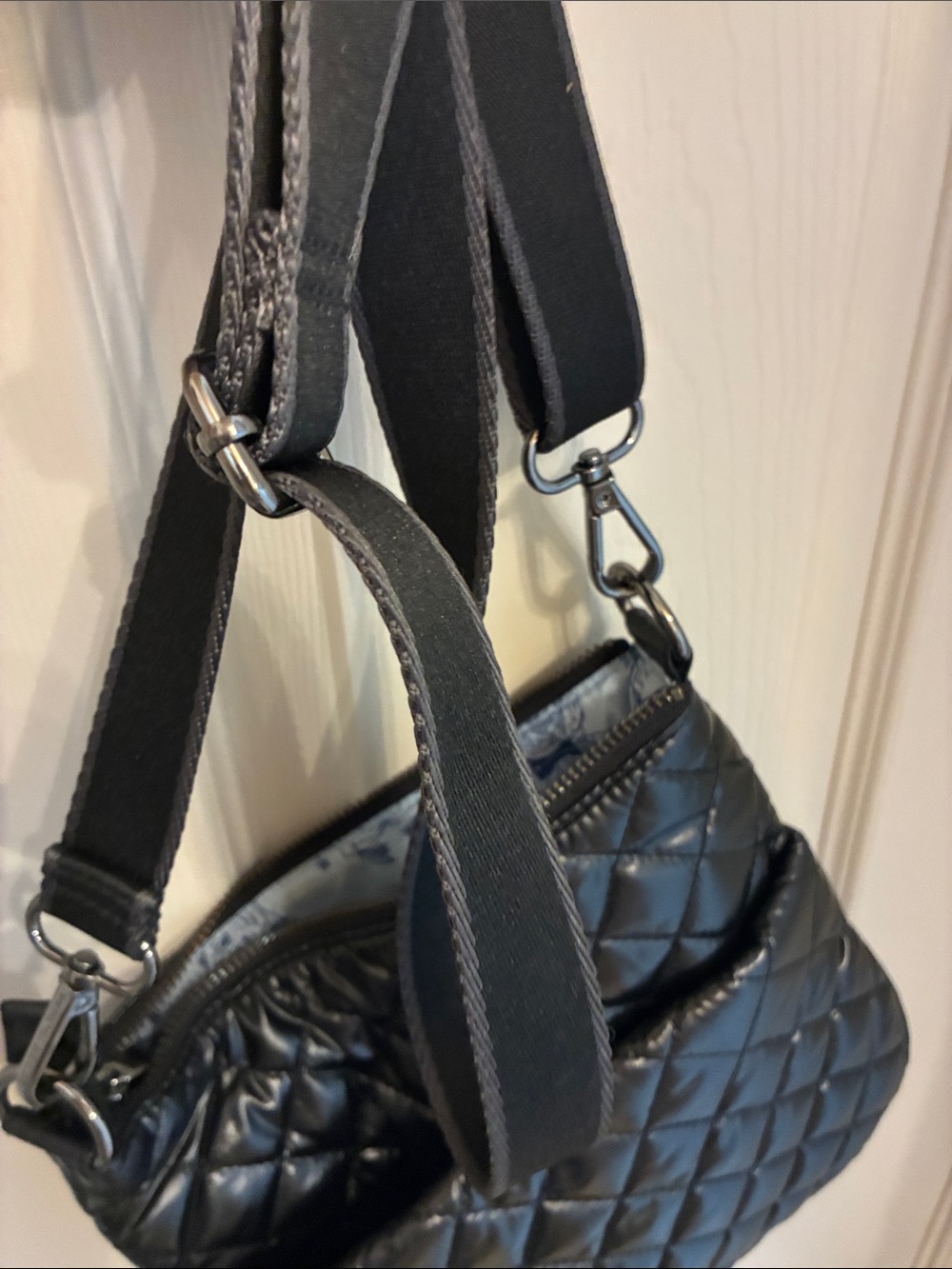 Oliver‎ Thomas Black Quilted Crossbody Bag - Picture 6 of 6